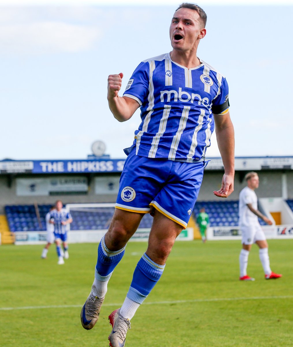 devarick's tweet photo. Some quality football on display today rewarded with some cracking goals. 💙🦭💙
@ChesterFC 4 1 @ @worksoptownfc 
gallery 👇
https://t.co/aMnMN4dbOb https://t.co/DUski4l7gq