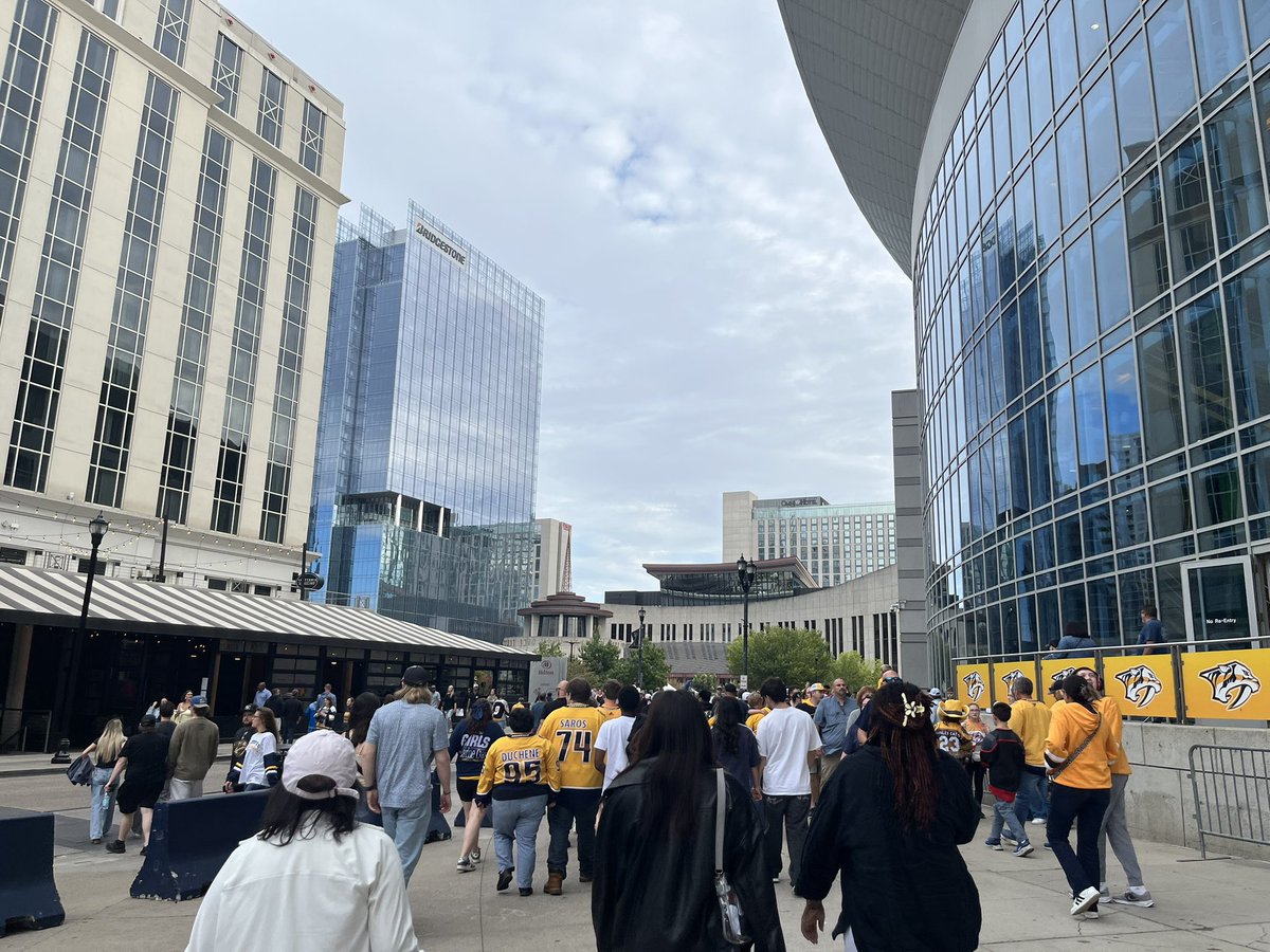 nendation's tweet photo. SMASHVILLE I AM IN YOUUU https://t.co/9PWy7CdT10