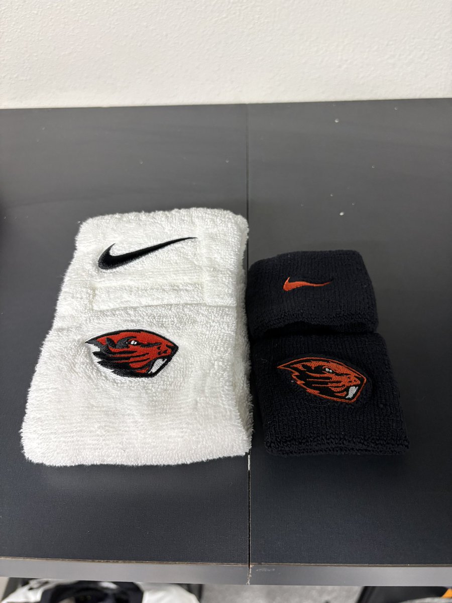 beaverequipment's tweet photo. Ready to go in El Paso!
#GoBeavs | #BeatUTEP https://t.co/4C6J57mcH8