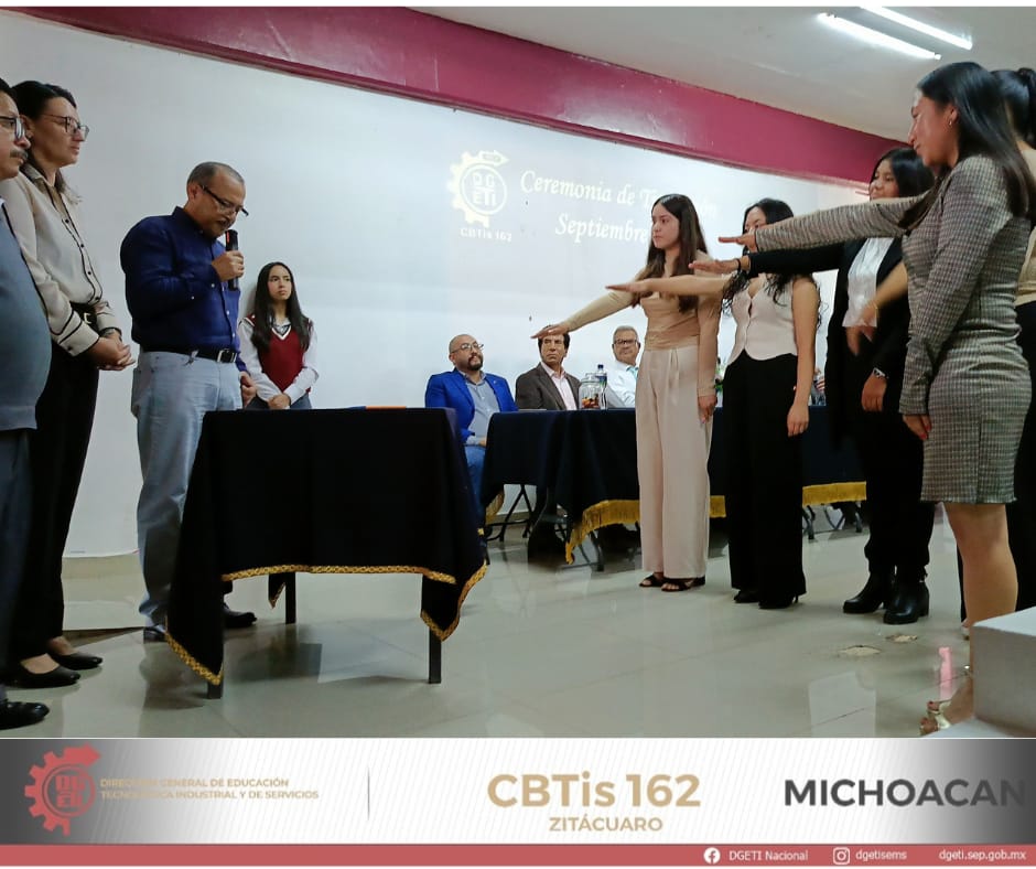 cbtis162's tweet photo. 🎓 CEREMONIA DE TITULACIÓN | CBTIS 162 🎓

El Centro de Bachillerato Tecnológico Industrial y de Servicios No. 162 llevó a cabo con gran orgullo la Ceremonia de Titulación de nuestros egresados, un momento significativo. https://t.co/ZrhKYhy2aN