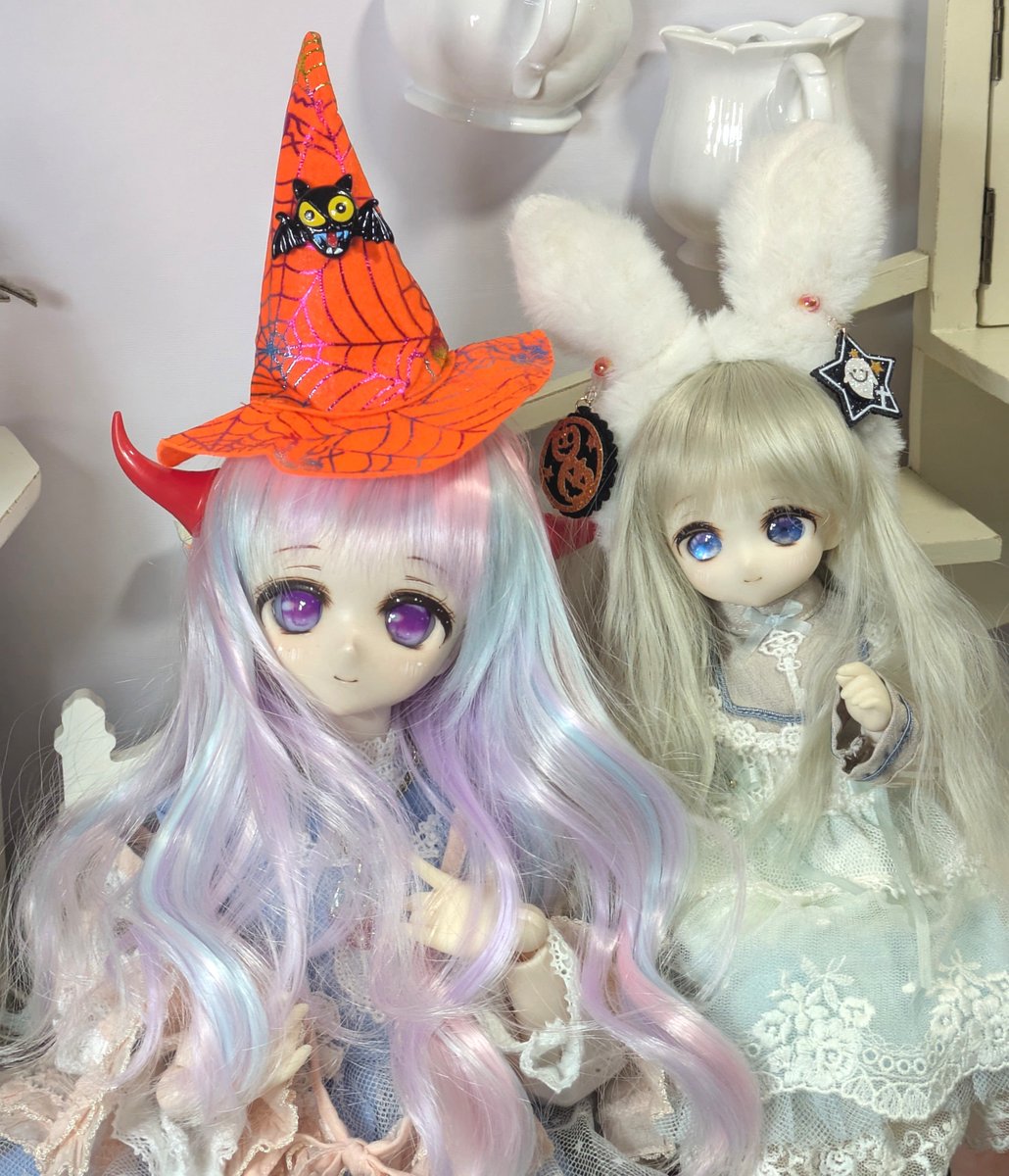 terralunarmagic's tweet photo. おはよーございます、曇り☁
なんか早めのハロウィン楽しんでるwww

#おはドル
#MDDはいいぞ
#TinyFox
#てらるなまぎか https://t.co/zG5QEP1qRy