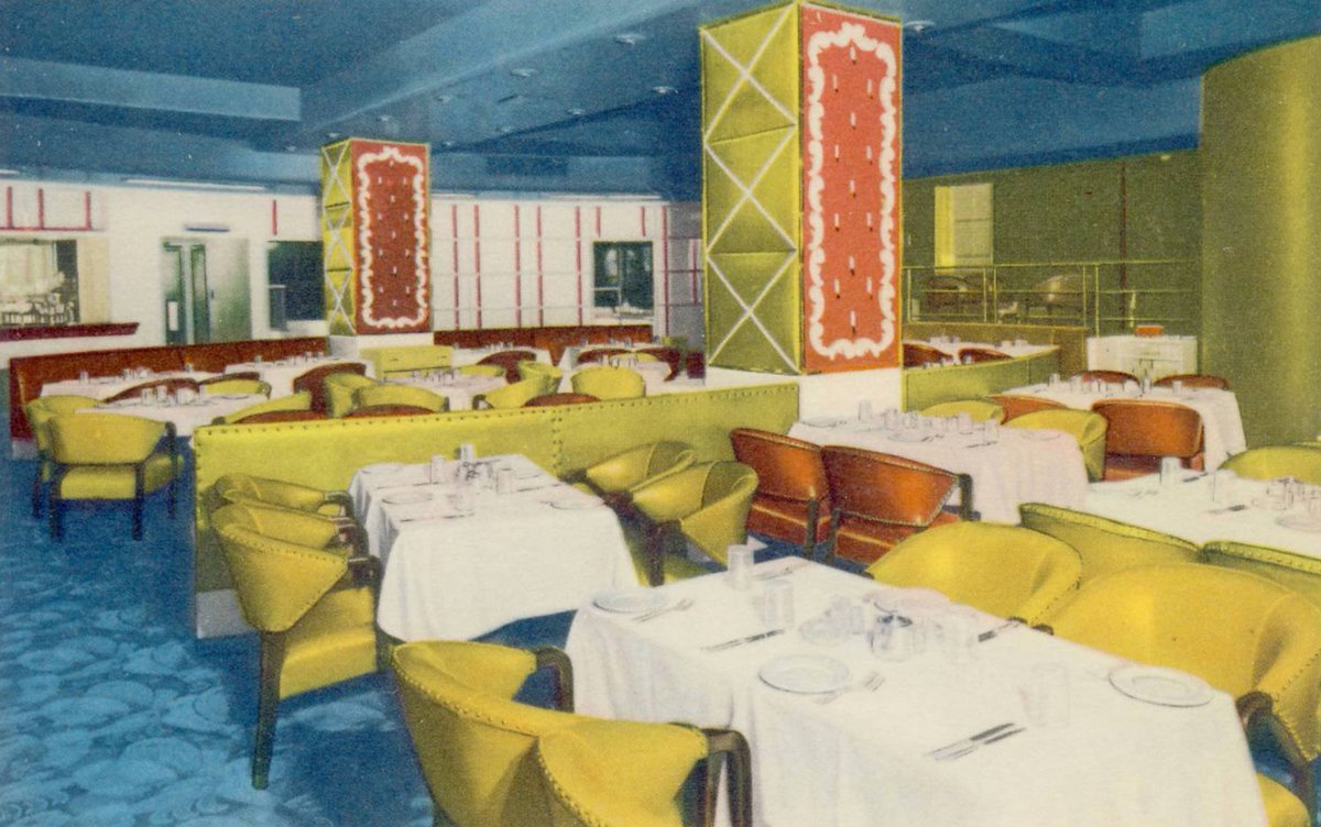TorontoPast's tweet photo. Toronto's Past Bars: 🍸 
The Cork Room
220 Bay St - west side north of Wellington. 

From 1949 to 1972 The Cork Room ( an off shoot of the Emerald Room ) was the gathering place for the Bay St crowd. 

Full post in the photos https://t.co/cjYiWdO6fZ