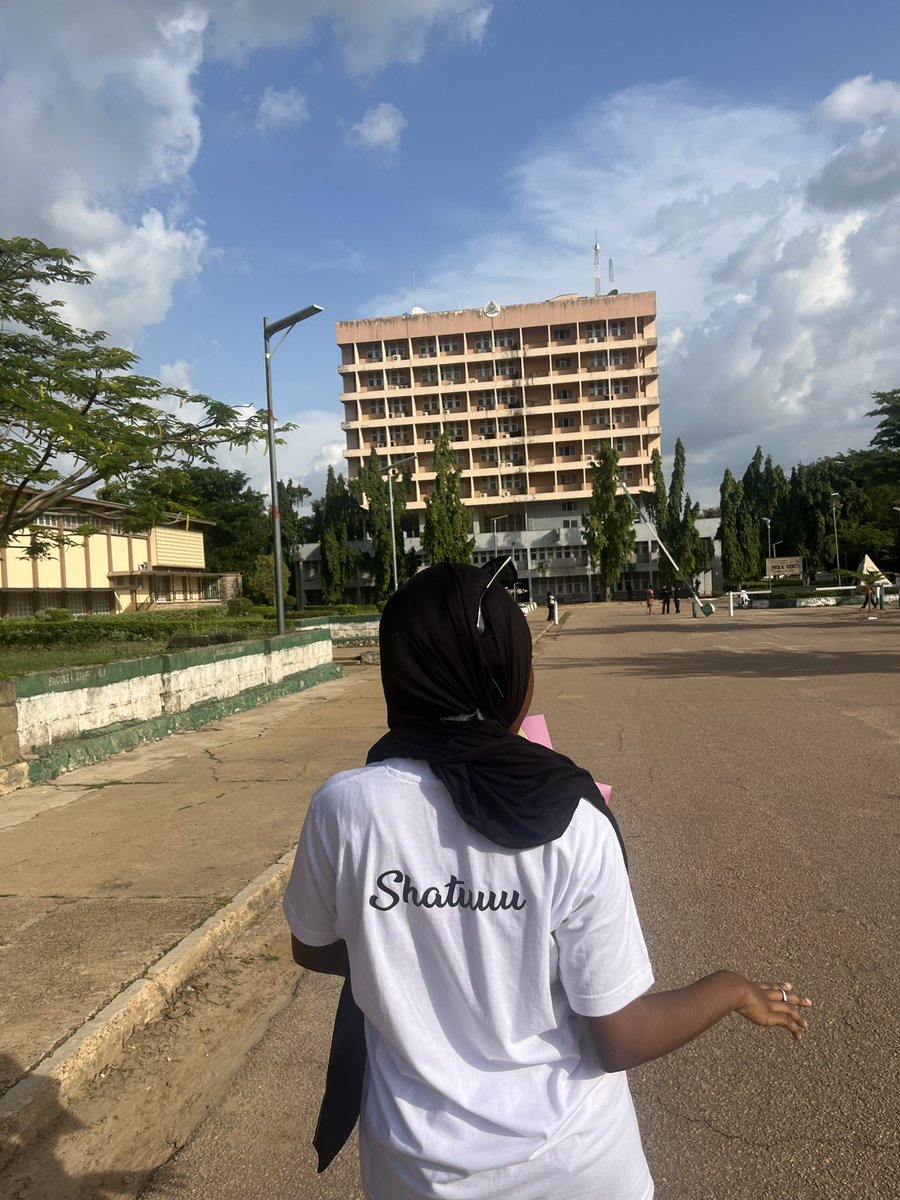eeshanarh's tweet photo. Alhamdulilah 🌚❤️

Bsc.ed Physics bagged 🥳 https://t.co/tGYPgIs7aY