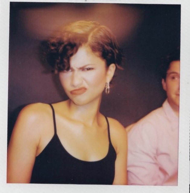 User51l's tweet photo. Time has past but I'm still here 😽
#Zendaya https://t.co/8UBbrnyEEn
