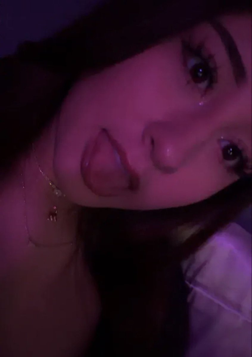 z4hqq's tweet photo. pretty latina snap slut #nsfwtwt #snapchat #cheating #rgv dm for snap $ https://t.co/lHCS6qUQiY