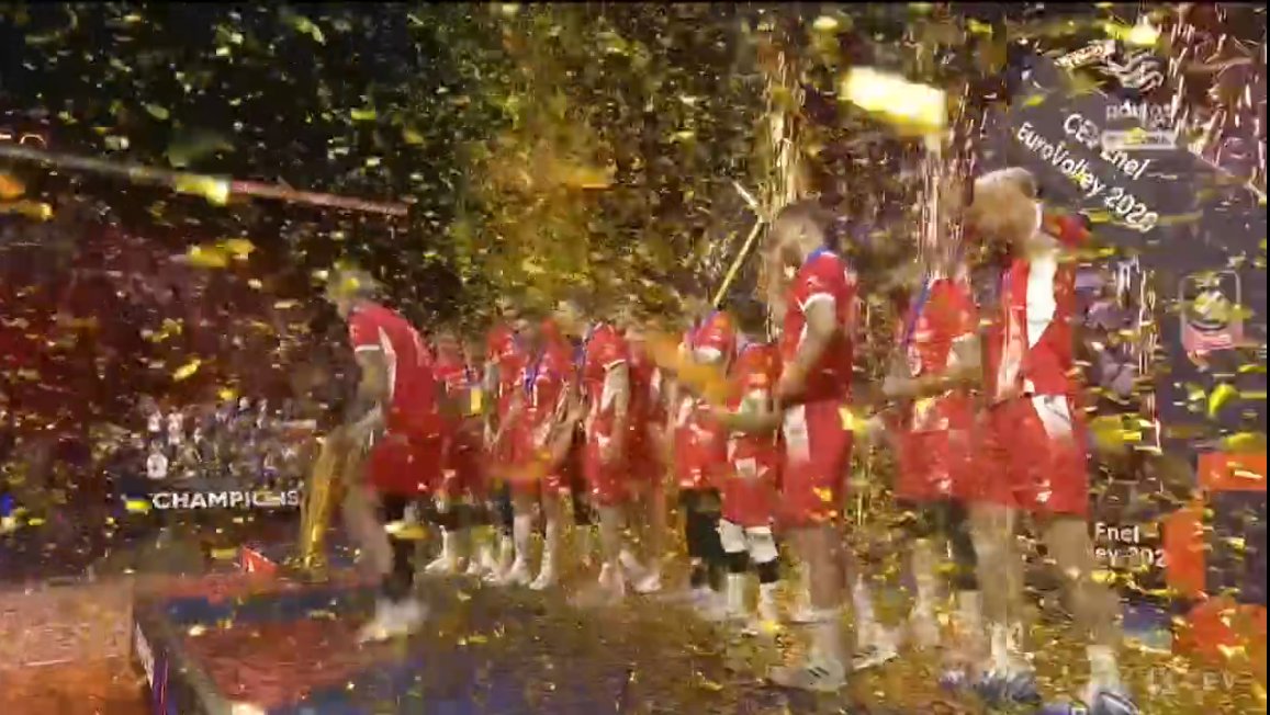 rafal016's tweet photo. PUCHAR JEST NASZ #FRAPOL #POLFRA #ganglysego #EuroVolleyM https://t.co/U7VkZ6OzP7