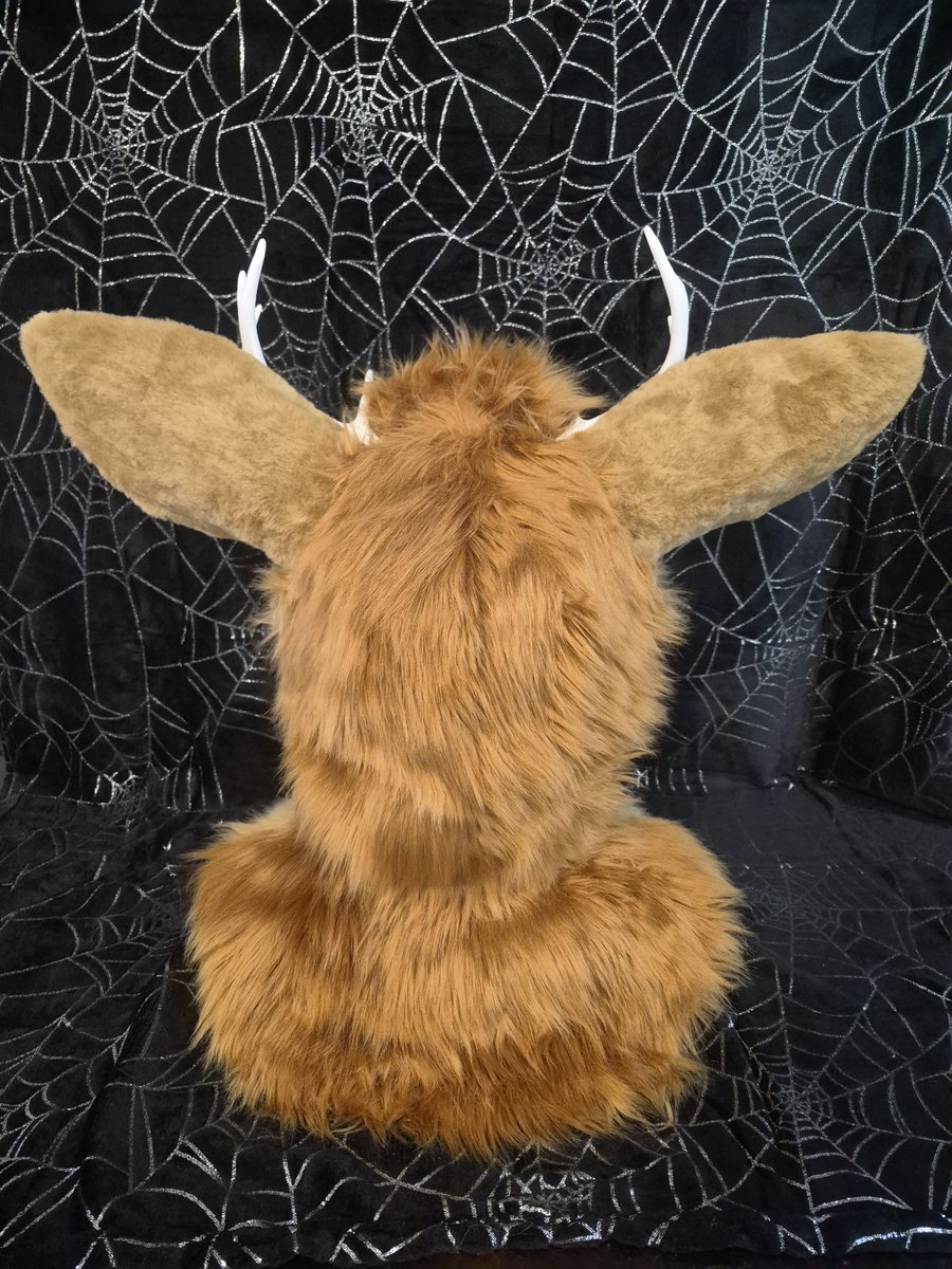 HanamiCreation's tweet photo. Finished commission for @JohnTheDoestar. Antlers, head base, eyes, ears, nose, internal fan and LED lights by @DvC_Ciara https://t.co/wkSkQgVstX