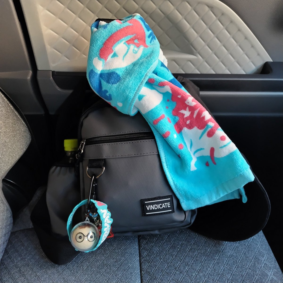 katomarumaru's tweet photo. フェス２日目出発🚗
過去いち少ない荷物👍

#高橋優　#acmf  #にかほ市 https://t.co/g61QM5nmvS
