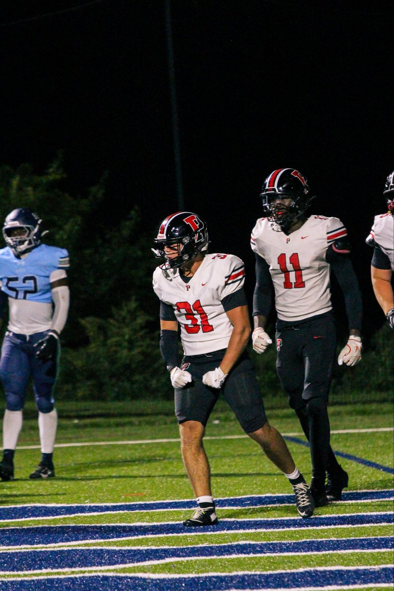 NoahOdenthal17's tweet photo. #BLESSED to be a part of this team🙏 great win last night 53-6. 3-0 more to come @Ian_Walker_2027 @JuliusOdenthal @Tahmerebrown23 @jbenkacoker1 @Trevor_Evans56 @BamPelzer03 @MauricioKume @BraydonBonfig @TenesieTaylor @BigBrodyLight @TJMaset @Peterso992 https://t.co/MvIezlUfR7