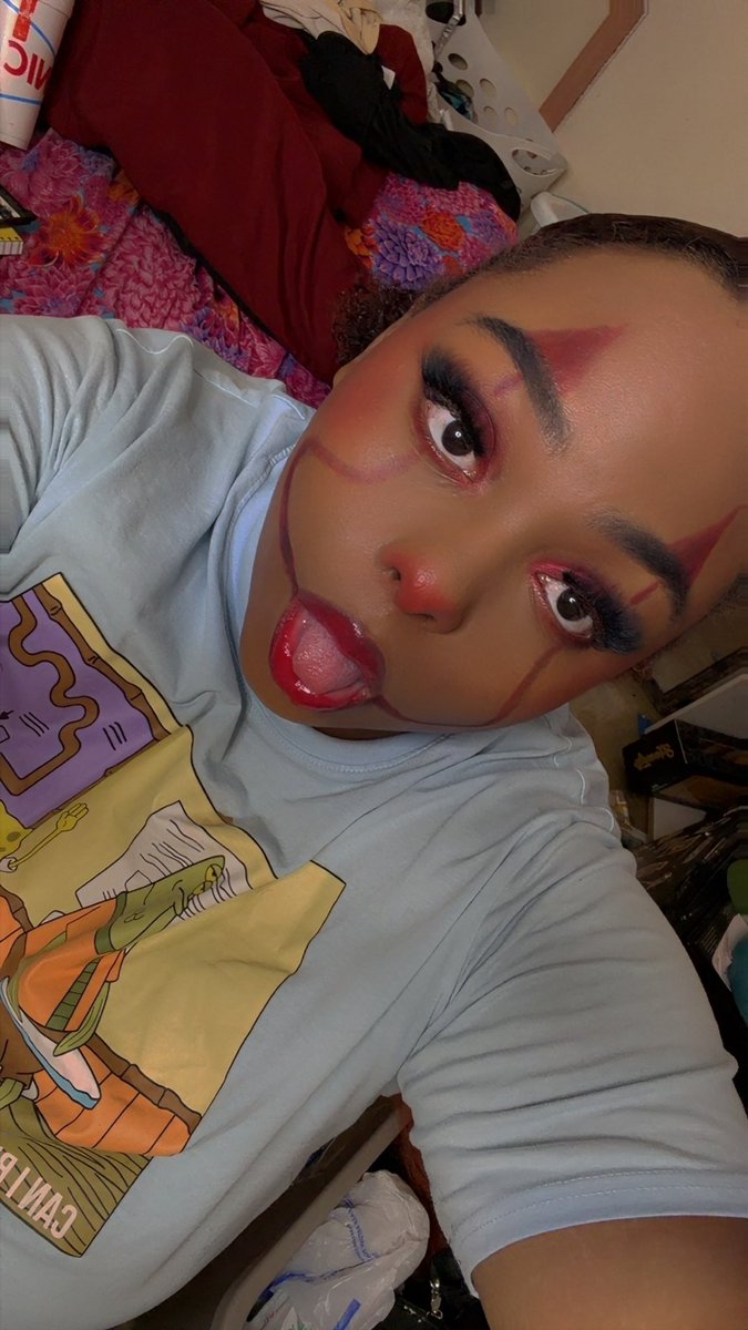 Jaythehuman1's tweet photo. π ITβS HEREβ¦ and sheβs ready to float. π€‘π
Pennywise makeup, but make it Taina-coded. ππ©Έβ¨
Would you let me do your Halloween makeup or are you running? π
#Pennywise #It #HalloweenMakeup #SFXMakeup #MakeupArtist #TainaCoded https://t.co/pSYBAYmlJy
