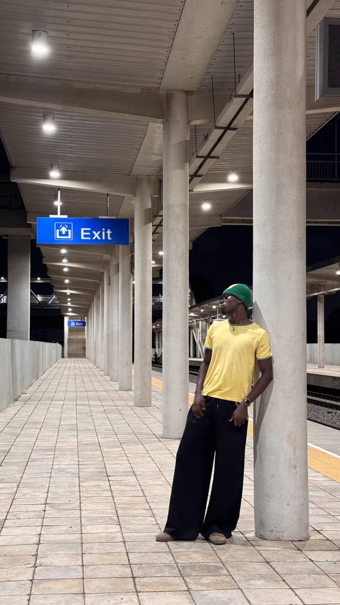 heyyidris's tweet photo. Night pics>> https://t.co/OG1MBYcmBI