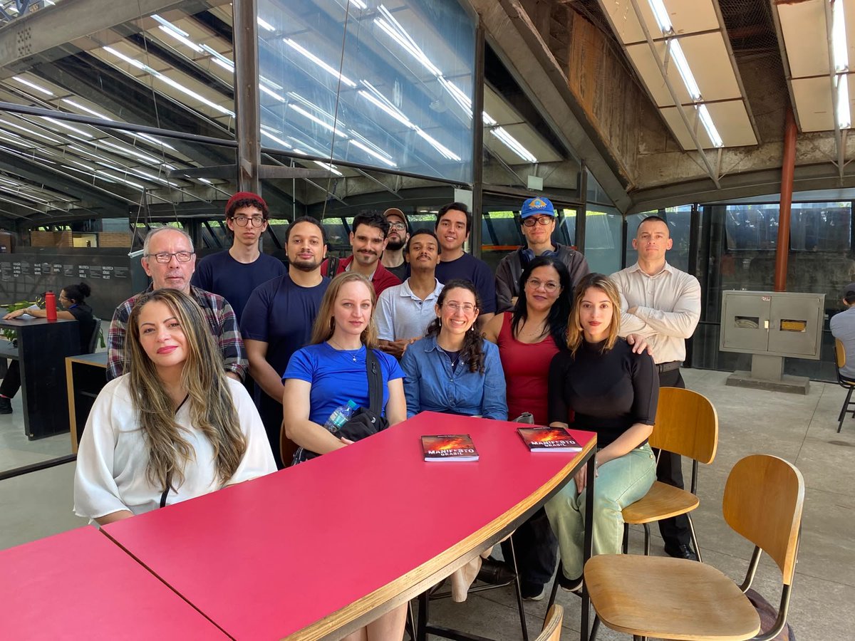 UniaoNacBR's tweet photo. Reunião do grupo de estudos nacionalistas realizado pelo núcleo de São Paulo/SP.

Junte-se à União Nacionalista! https://t.co/JtWBBYRxag