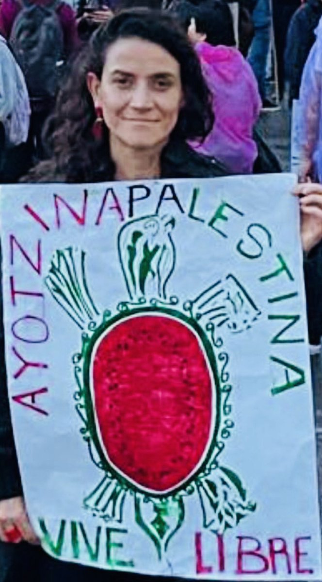 tesiture's tweet photo. AyotzinaPalestina
    Vive!        Libre! https://t.co/B4bz0VRXcm