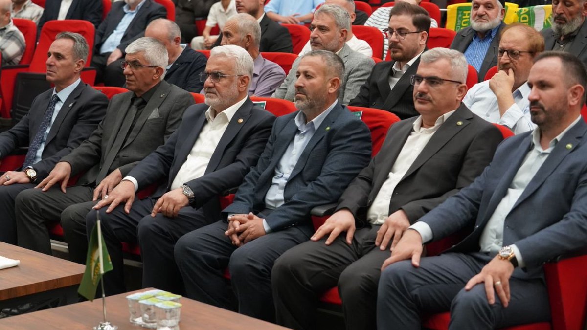 HudaParKayseri's tweet photo. Genel Başkanımız Sayın Zekeriya Yapıcıoğlu’nun teşrifleriyle, teşkilatımızın fedakâr ve kararlı kadrolarının yoğun katılımıyla Kayseri 4. Olağan İl Kongremizi büyük bir heyecan ve coşku içerisinde gerçekleştirdik. https://t.co/jJSFxazKau