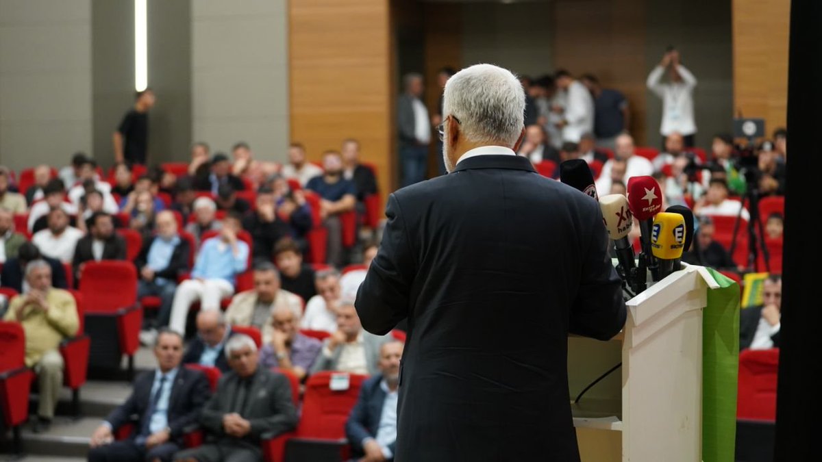 HudaParKayseri's tweet photo. Genel Başkanımız Sayın Zekeriya Yapıcıoğlu’nun teşrifleriyle, teşkilatımızın fedakâr ve kararlı kadrolarının yoğun katılımıyla Kayseri 4. Olağan İl Kongremizi büyük bir heyecan ve coşku içerisinde gerçekleştirdik. https://t.co/jJSFxazKau