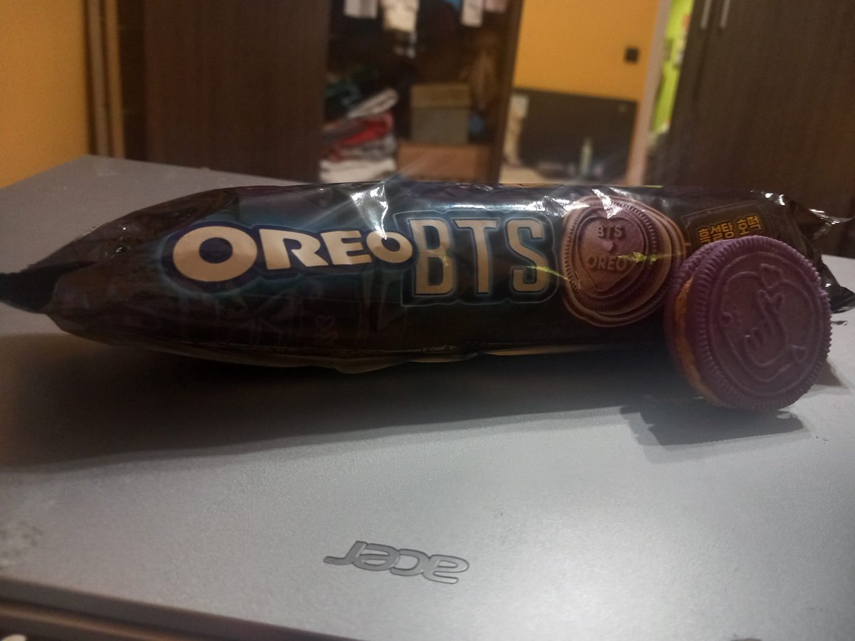 BoraheKore's tweet photo. Me han traído un regalito 😍😍 https://t.co/objV5mPmWu