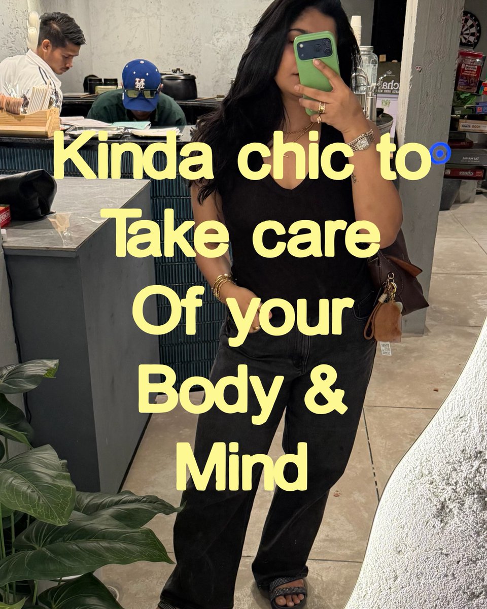 KarylStopher's tweet photo. Things I find kind of chic: cute quotes, lessons from my 30s, women’s quotes, affordable finds and deals, Indian beauty and makeup, glossy lip products, pigmented lips, aesthetic finds, K-beauty, lipstick, mascara reviews, affordable haircare, and https://t.co/lurwsicjfO