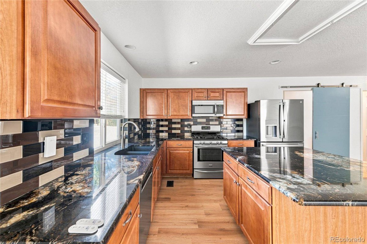RhinoRealtyPros's tweet photo. New Listing Price: $600,000
5565 Jericho CT, Denver, CO 80249 is a fantastic property with 5 bedrooms and 4.0 bathrooms.
See more here: https://t.co/XhFste1Jlt https://t.co/FF3Kccc6Th
