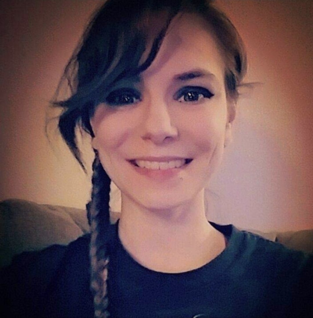Denosko1's tweet photo. Today marks two years since my daughter passed away from Type 1 diabetes complications. 
­
­She was 35 years old.
­
­A severe low blood sugar sent her into a coma a couple years earlier; the damage later led to kidney failure.
­
­I rarely post about this. Grief is part of my life, but it's not my entire existence, so I try to stay focused on my faith, family and awareness.
­
­Type 1 diabetes often starts in childhood. It’s autoimmune... not caused by diet. Kids face daily danger from low blood sugars that can cause seizures or coma, plus long-term risks like kidney failure.
­
­Watch for signs in children: extreme thirst, frequent urination, sudden weight loss, fatigue.
­
­If you love someone with T1D: continuous glucose monitors, glucagon, and education matter. Early autoantibody screening can help.
­
­I honor her by knowing the risks and supporting families who live this every day.
­
­I actually never thought this would be what was happening in my life today when I look back. 💔