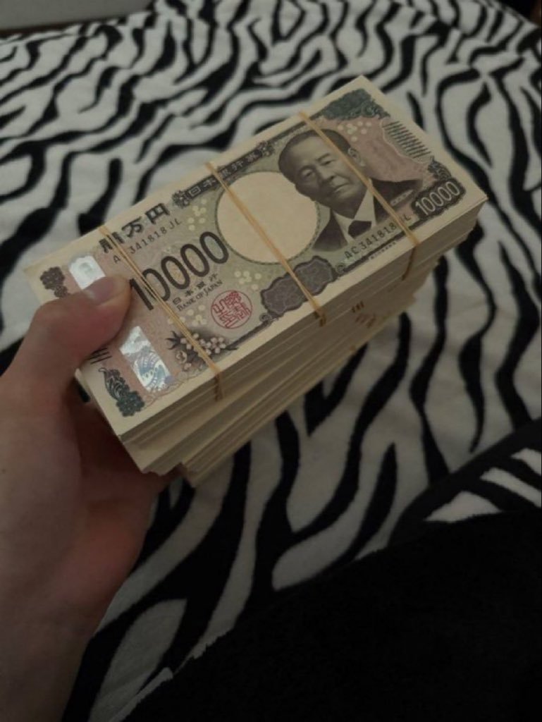 tz6i01's tweet photo. もし本日1億円を受け取ったら、何に使いますか？🤔💴

1 借金を返済する

2 投資してください

3 それを使って生活をより良くしてください https://t.co/Y7WEdmyZSM