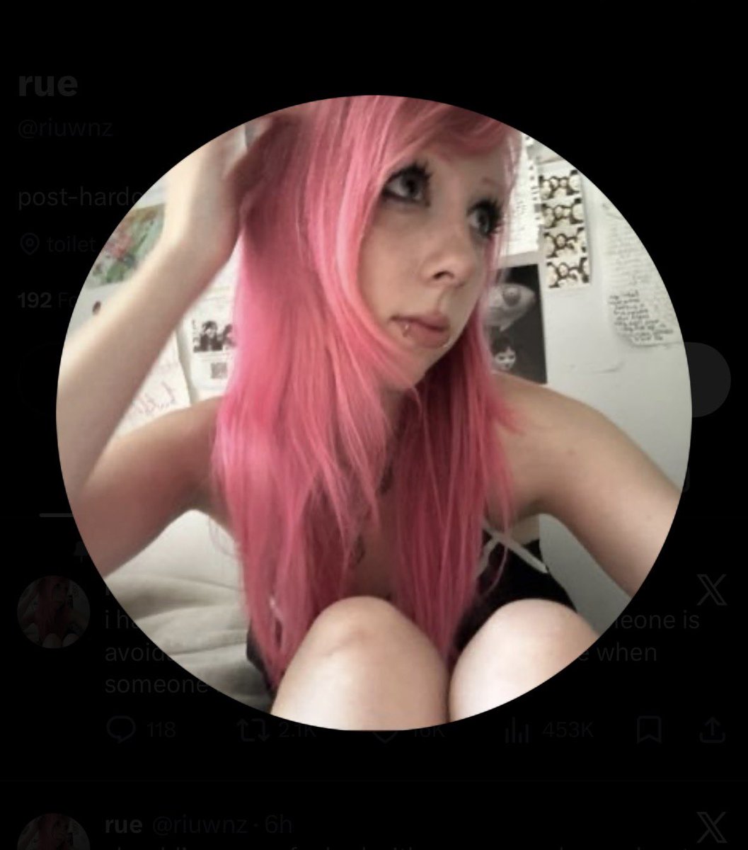 cokedupsigsauer's tweet photo. @riuwnz You oughta hate yourself looking like that https://t.co/n8lWEzxykO