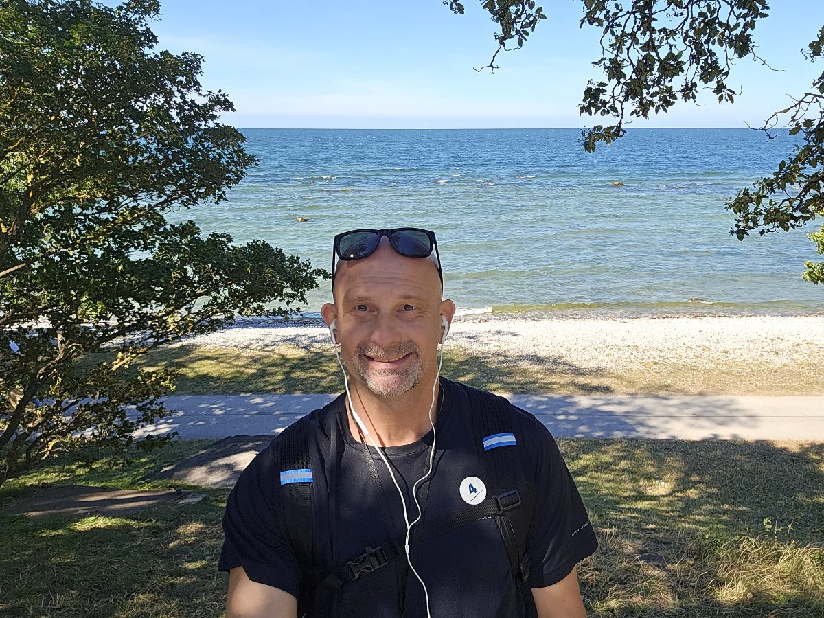 Andy_FSTA2025's tweet photo. Enjoying one of the few good weather days I experienced on this trip. The Visby coast on the Baltic Sea. #BalticCruise https://t.co/1pPxTK9awT