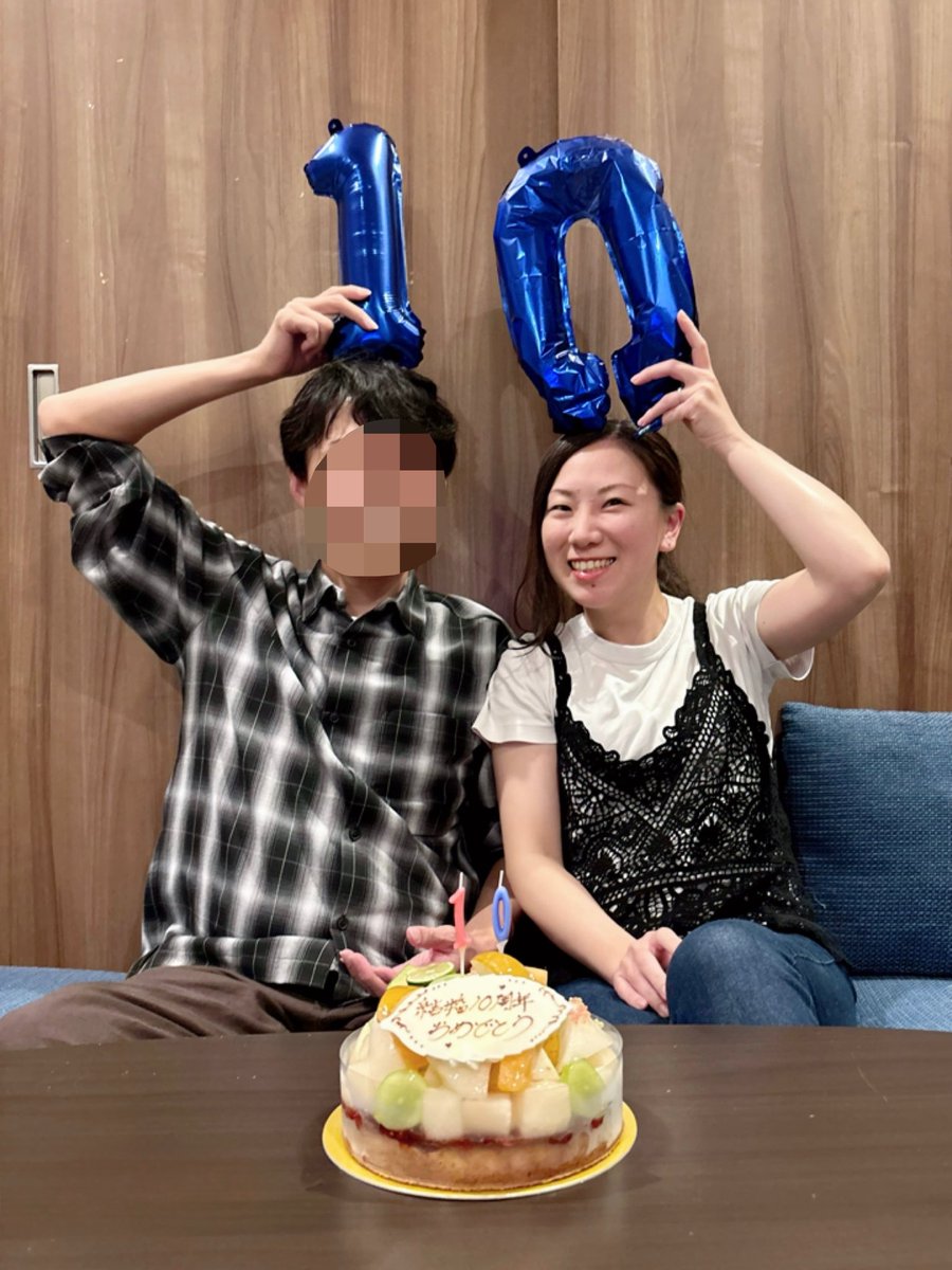 23f_mii's tweet photo. 9/23で結婚10周年💍❤️
昨日お祝いしたよ〜！
長女がたくさん写真撮ってくれた📷✨ https://t.co/PNIyT23KOc