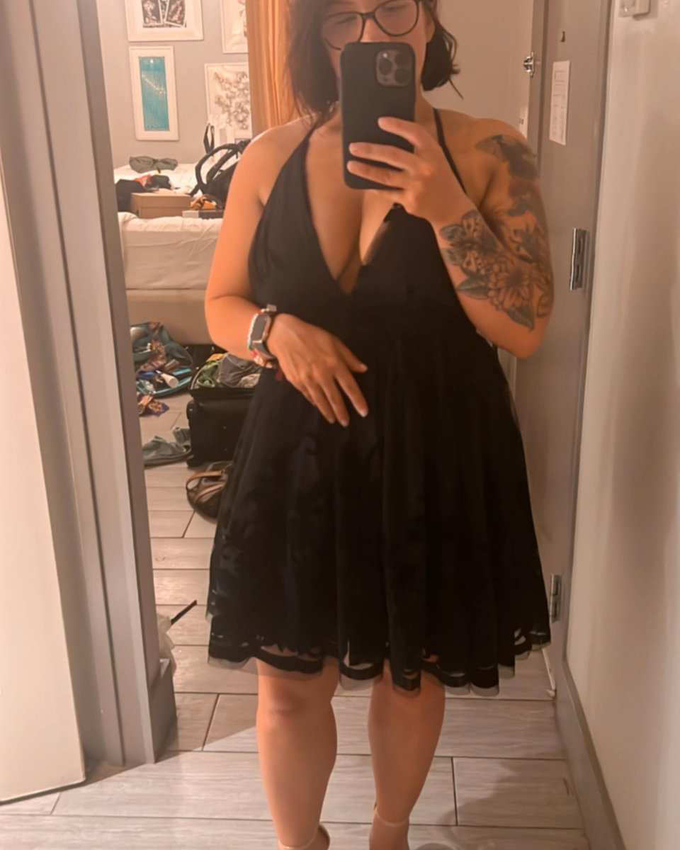 c_claudinha's tweet photo. Promise yourself the finest things in life: experiences, memories, and people. Take the trip. Spend the money. Celebrate life and each other. South Beach, you were wonderful. Happy birthday week, Lace. Cheers, Miami. See you later. https://t.co/6Y2VaDqorN