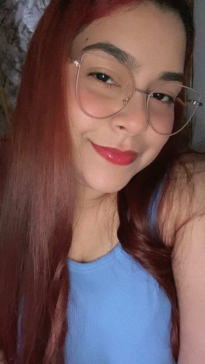 LyKairol's tweet photo. 🥴🍍😣🦄 https://t.co/LcxW8cpHfy