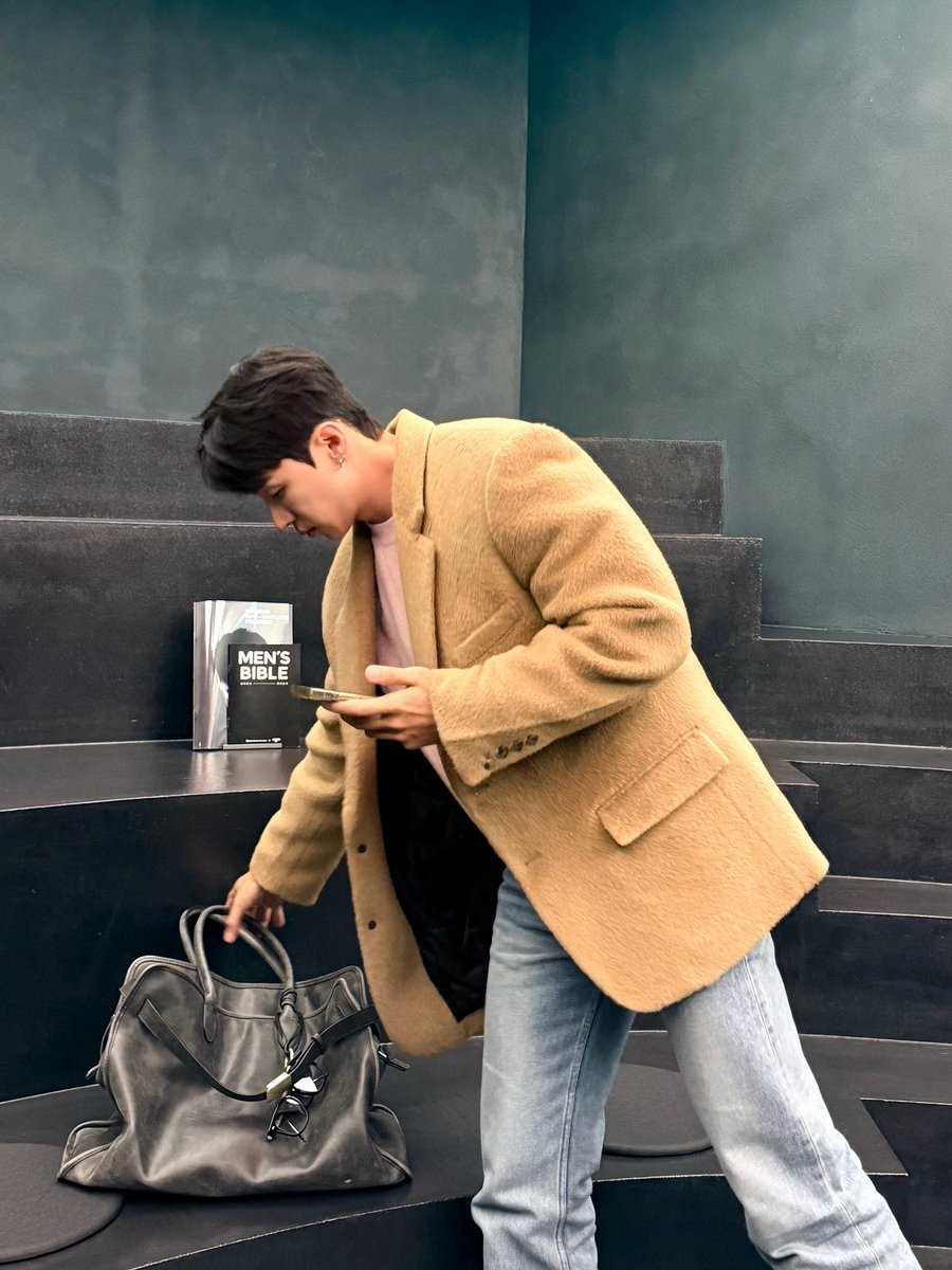 g7xca's tweet photo. 엠레드 2회차 
.
철인 훈련으로 상한 피부회복 ㄹㅈㄱ
.
제모 기계가 좋아서 그런지 안아픈데 효과는 맷도���스트
.
30대..모공이랑 탄력 주름 고민이 많은데 관리하기 달렸다..
 ❤️📸📸 https://t.co/ShwX3GOqmv