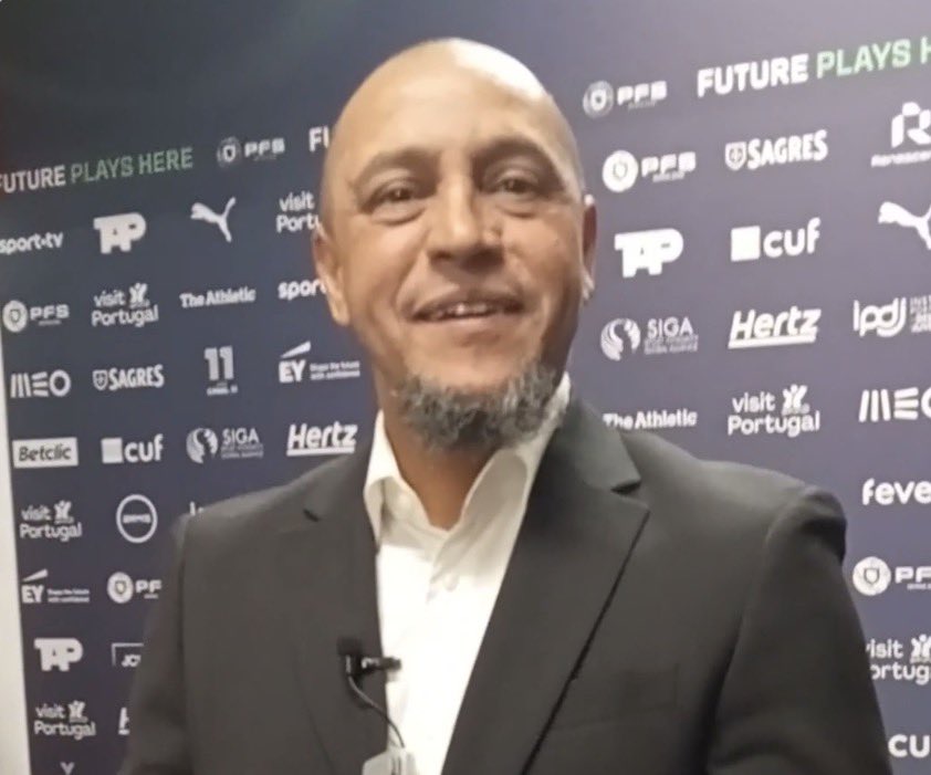 mbappeworld98's tweet photo. 🗣️ Roberto Carlos:

🇫🇷 “The Ballon d’Or should go to Kylian Mbappé.” 🌕🏆👑

MBAPPÉ BALLON D’OR. https://t.co/l7hWeCv7NI
