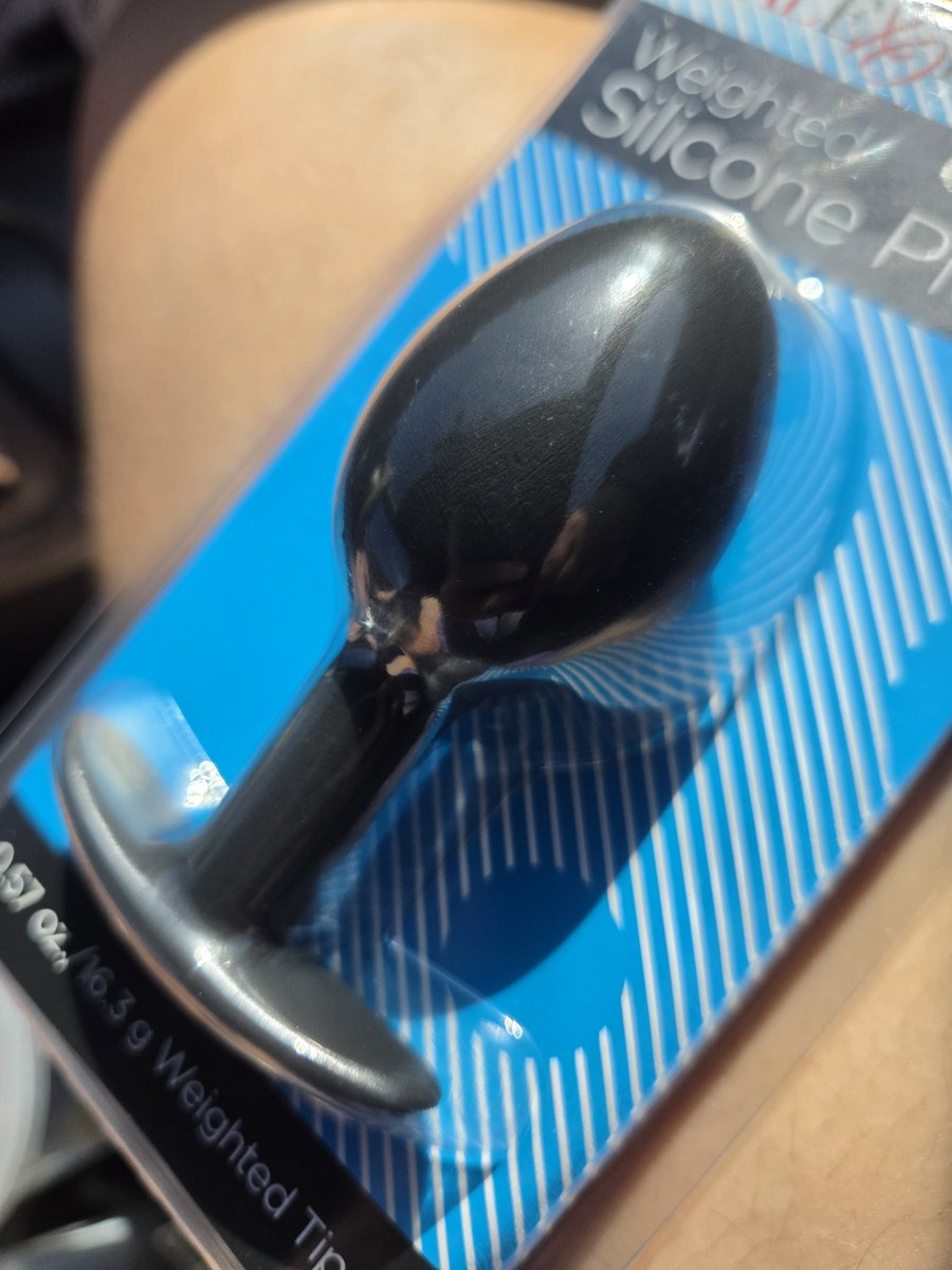 FaeriesLimits's tweet photo. Got my plug for longwear🥰 gonna have to do some dinners with this baby c: https://t.co/Pls3IYomug