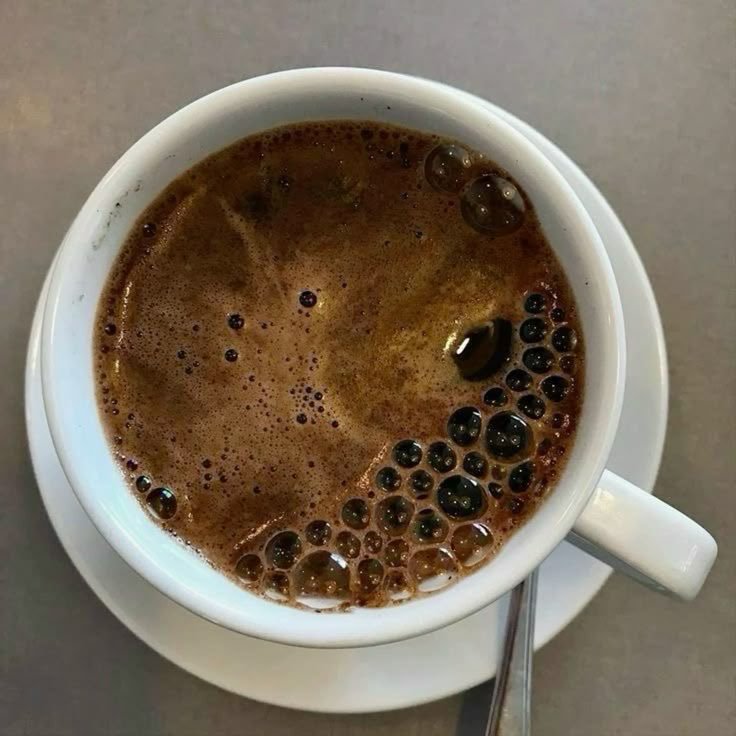 Yuna7vq1's tweet photo. * قهوة ولا شاي؟ ☕ https://t.co/4Ef6SR14WL