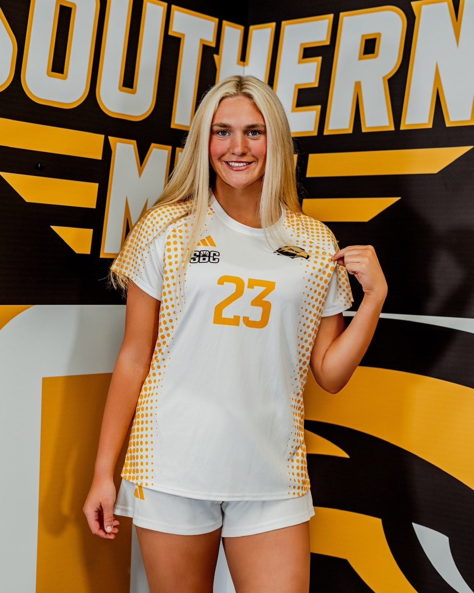 LizzyBoucher13's tweet photo. I am excited to announce my verbal commitment to play Division I soccer at The University of Southern Mississippi! Thank you to my family and friends for the support and the Southern Miss Coaches for believing in me and giving me this opportunity! SMTTT!! 🦅💛🖤 @SouthernMissSoc @USMGoldenEagles @SouthernMiss @TopDrawerSoccer @PrepSoccer @ImCollegeSoccer @ImYouthSoccer @TheSoccerWire @ECNLgirls @HattiesburgFC @PineBeltSPORTS