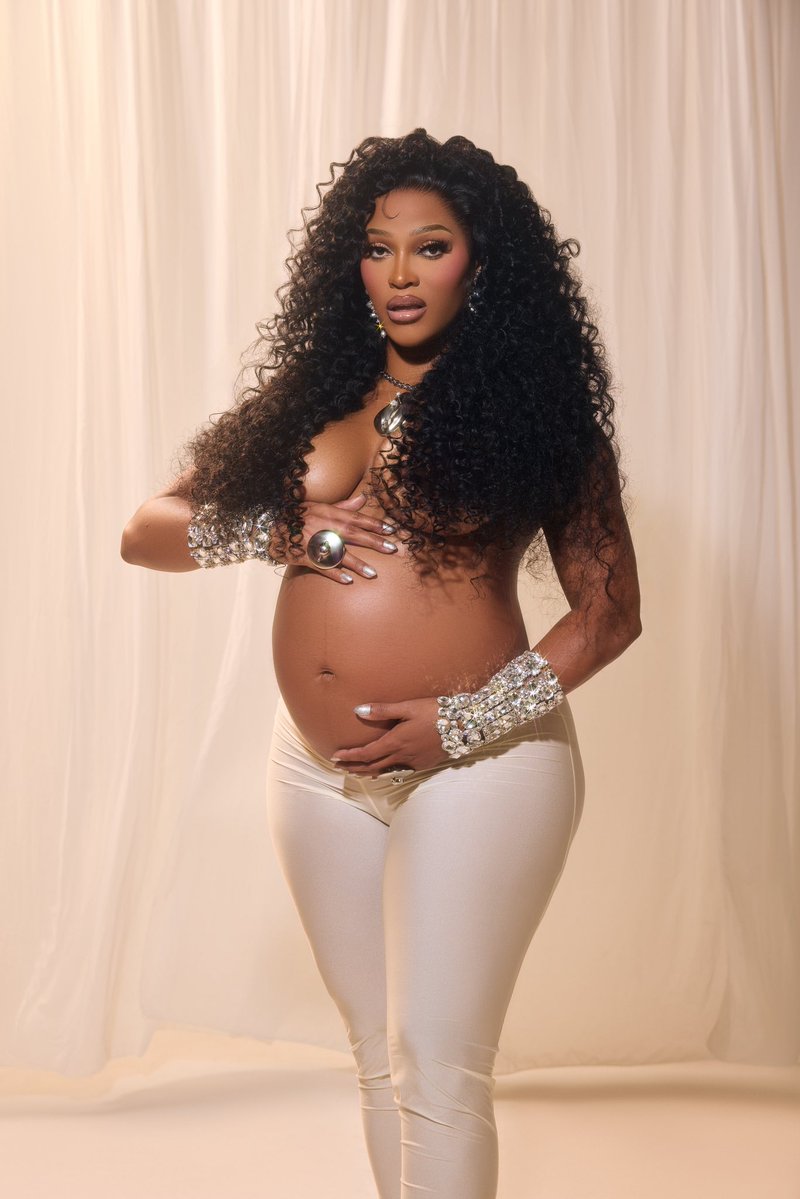 MsJoseline's tweet photo. MOTHER 
baby will be here soon! https://t.co/2DS0FLLpuf
