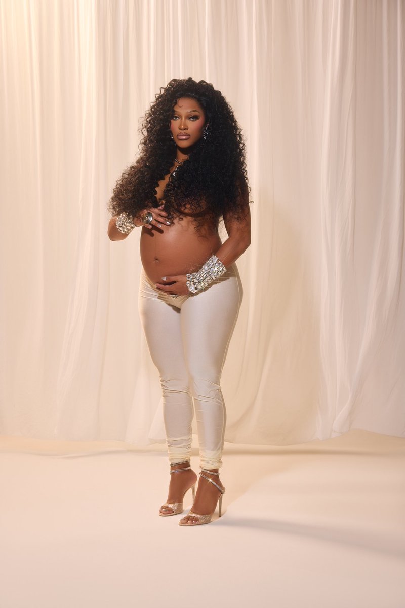 MsJoseline's tweet photo. MOTHER 
baby will be here soon! https://t.co/2DS0FLLpuf