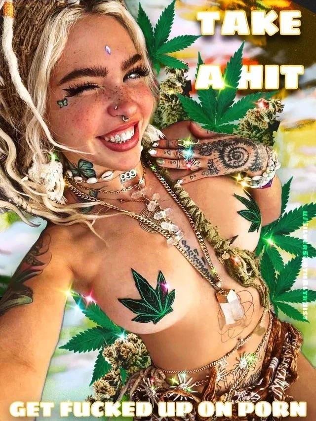 TheDadShrink's tweet photo. Lose yourself in clouds of smoke and in the haze of weed while you goon your life away ❤️ https://t.co/A8QzIrrZbb