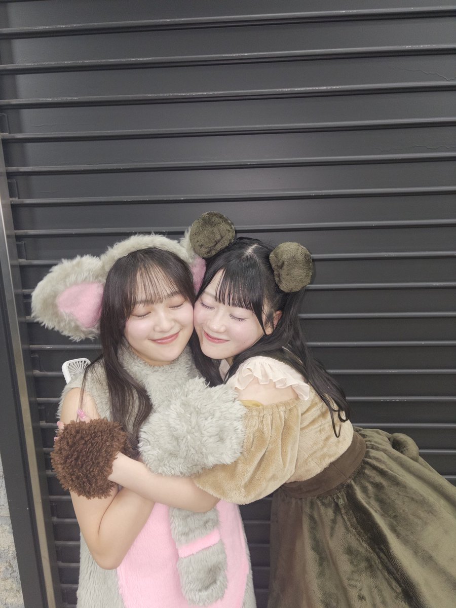 Mao_Takahashi25's tweet photo. 昨日は全員「好きish」コンサートありがとうございました‼︎
私は「雨の動物園」をセンターで披露させていただきました🤍 https://t.co/2KcHs1LJ4F