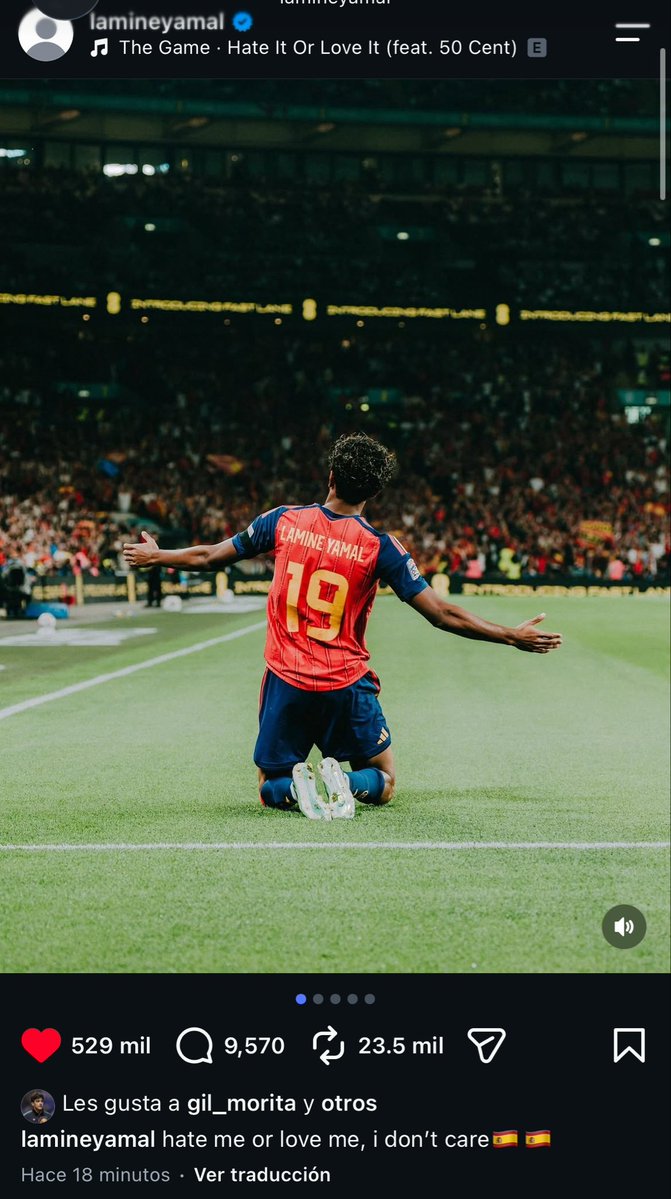 valeryiee30's tweet photo. Ya te vi morita 👀👀👀 https://t.co/RFXvsnJBM3