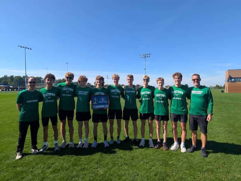 YHSDistance's tweet photo. HOOSIER HERITAGE CONFERENCE CHAMPS!! 
XC Boys win Back-to-Back HHC titles.
Turner, Paskiewicz also sweep individual titles

Full Article:
https://t.co/rBDYn6HP3c https://t.co/lYASUCSJkP