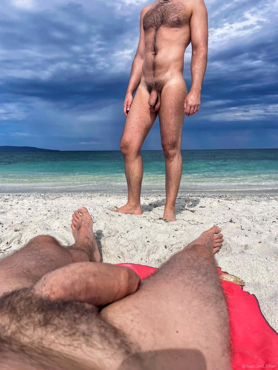 Hugo_and_Ethan's tweet photo. Do you like naked beaches ⛱️ 🏖 ?? https://t.co/0IR24HvfMe