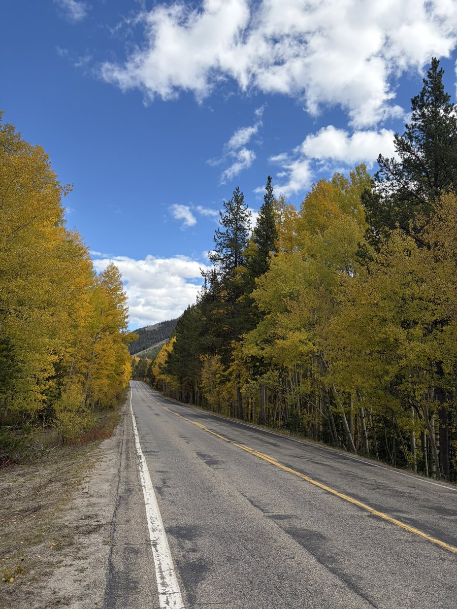 shashankheg's tweet photo. Colorado https://t.co/F25M5JYjLV