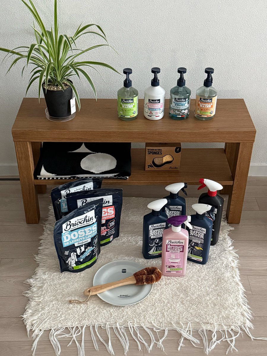 MonetIntih1pbv's tweet photo. Sponsored |

As a Briochin Brizip supporter, I tried various products and loved them more with every use. From dish and laundry detergents to bathroom and kitchen cleaners, there’s a product for every need. My favorite is the multipurpose https://t.co/2yAAfaD4Lu