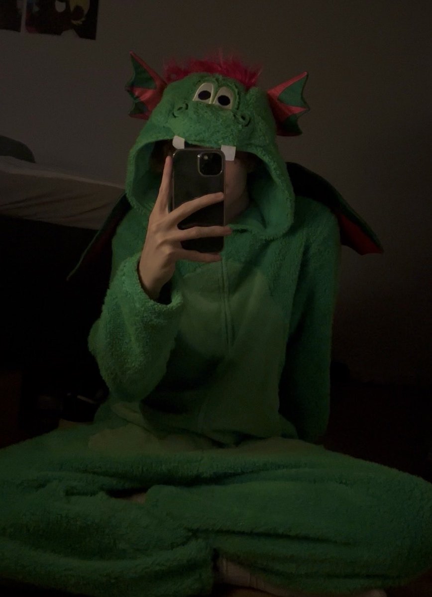 eepykribe's tweet photo. Im a dragon! https://t.co/lc1JNUPp1v