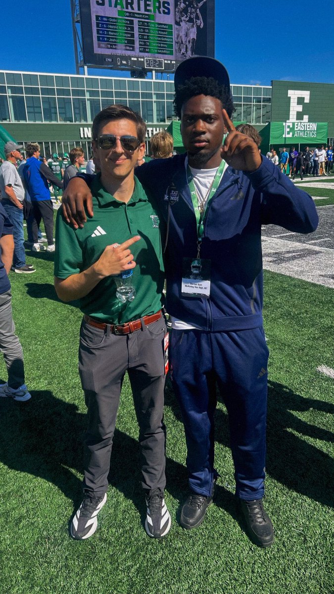 Darrion716's tweet photo. Great experience at Eastern Michigan today! 🦅🔥 
I Appreciate @ConnorRusnak1 , @ZiolkowskiCFB , @AlanHensell  and the entire EMU staff for showing me love and making me feel at home.💚🖤Definitely enjoyed getting around the program and meeting the coaches.

Definitely a place I’d love to keep building with. 🫡 @EMUFB @EMUFBRecruiting @Coach_Creighton