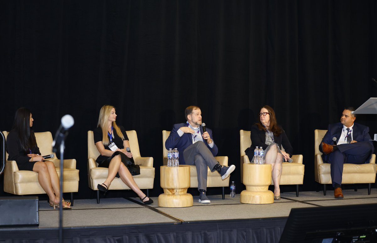eMedEvents's tweet photo. The closing panel of the referral pathway track: past, present, future, and where the research is headed.

Panelists: Elizabeth Remo, DNP, APRN, FNP-BC, Christie Gleason, APRN, Andrea Bozeman, APRN and James O'Hara PhD, DrPH, DMSc, PA-C, CCDS, FHRS.
Moderator: John Ramirez, Jr., APRN

Great perspective from the advanced practice providers doing this work every day.

#StrokeCare #CardiacCare #Neurocardiology #CE #CME #eMedEd #eMedEvents