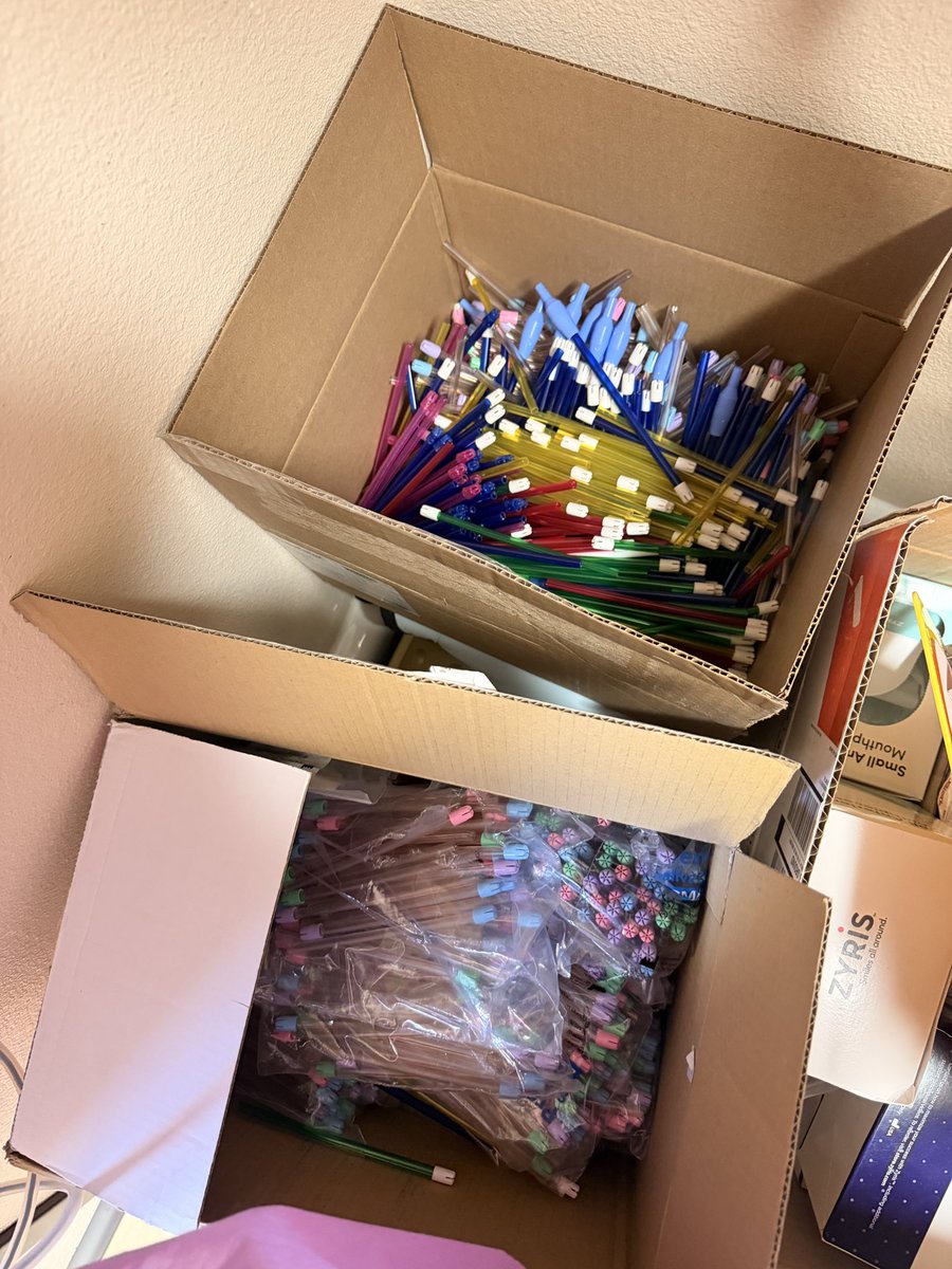 evelonyy's tweet photo. My doctor said no more clear saliva suctions 😭 so wtf am I gonna do with all these ￼ https://t.co/gF0Ddmaj5F
