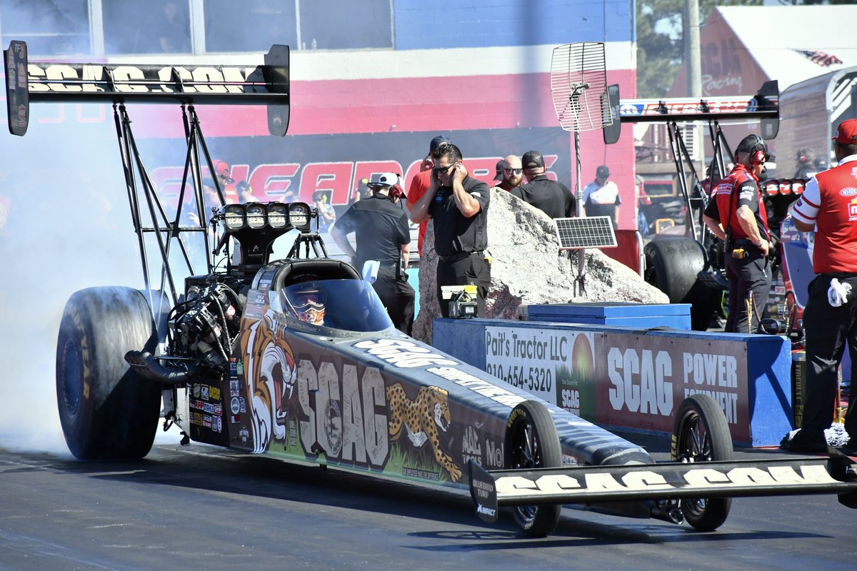 TheSWNMedia's tweet photo. Doug Kalitta was the No. 1 Qualifier (338.09 MPH) in today's NHRA Top Fuel action with Tony Stewart in second! @NHRA @therockdragway @Doug_Kalitta @TeamKalitta @TonyStewart 
📸 by:  @C_WiLyt 

#TheRockNats #NHRA #TopFuel #nhratopfuel #TonyStewart #DougKalitta #topfueldragster https://t.co/8tDzmDgKeo