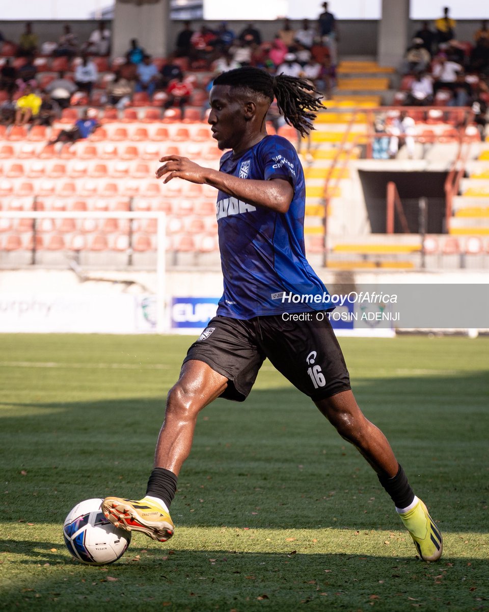 HomeBoyOfLaGos's tweet photo. StarBwuoy π«
@hharuna_16
#SPLBAR #EUROMATCHNPFL #NPFL27 https://t.co/5Fuzyo8Zqr