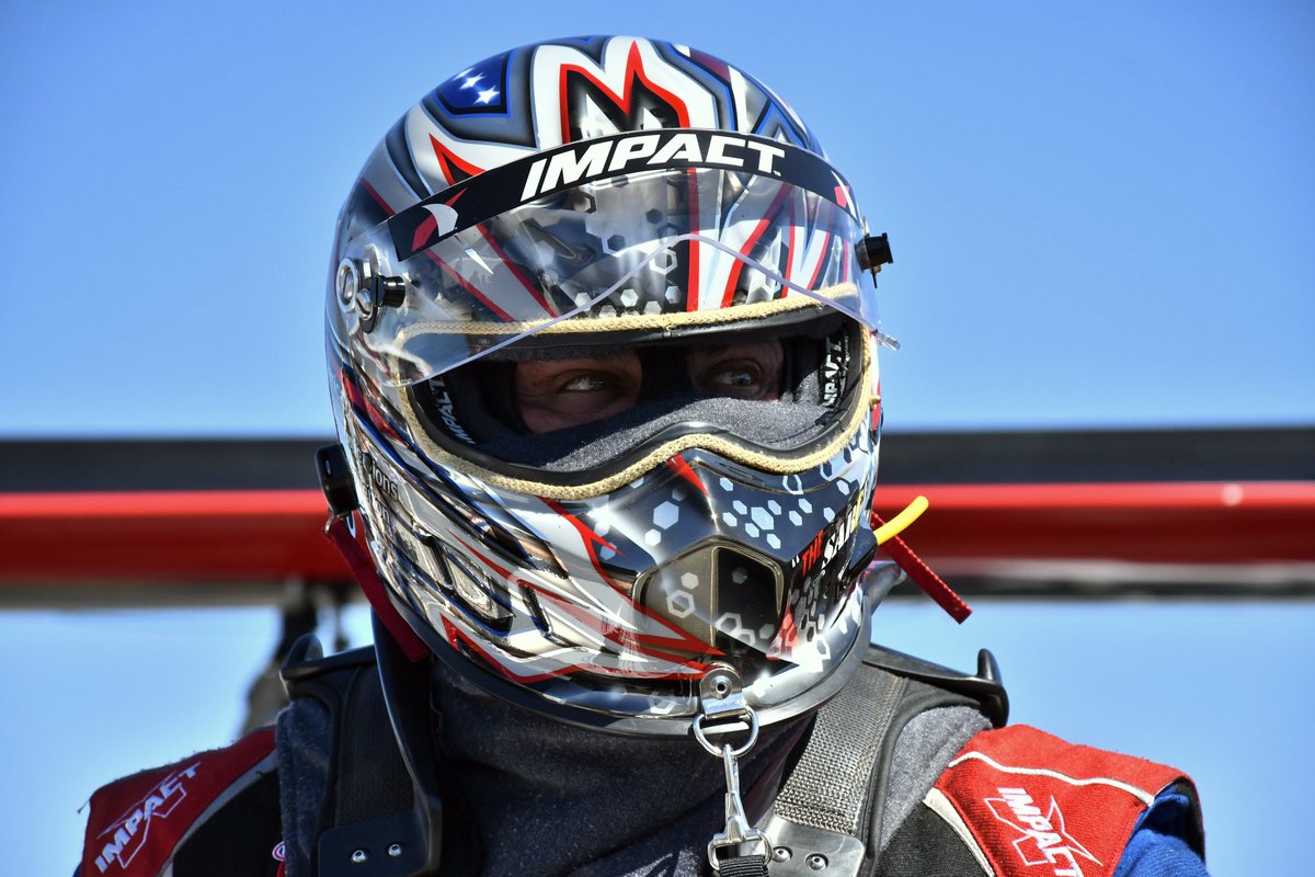 TheSWNMedia's tweet photo. Doug Kalitta was the No. 1 Qualifier (338.09 MPH) in today's NHRA Top Fuel action with Tony Stewart in second! @NHRA @therockdragway @Doug_Kalitta @TeamKalitta @TonyStewart 
📸 by:  @C_WiLyt 

#TheRockNats #NHRA #TopFuel #nhratopfuel #TonyStewart #DougKalitta #topfueldragster https://t.co/8tDzmDgKeo